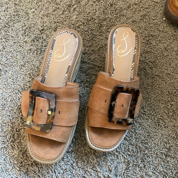 Sam Edelman Livi Wedge Sandals - Picture 2 of 3